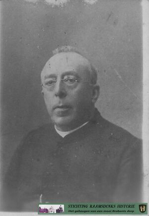 Pastoor Adrianus Frenken circa 1920
