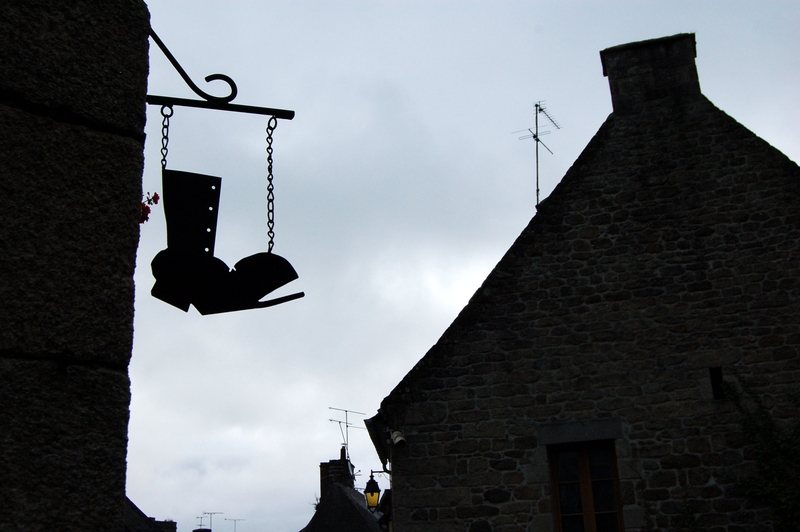 Bestand:Moncontour sign.jpg