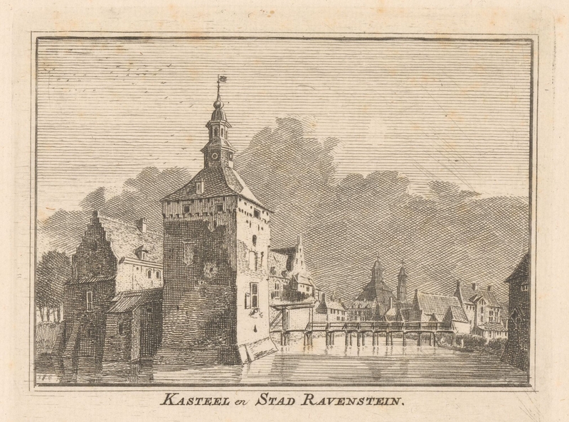 Bestand:Gezicht op het kasteel Ravenstein.jpg