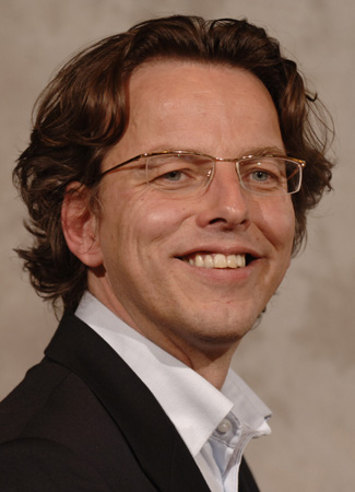 Bestand:Koenders Dutch politician kabinet Balkenende IV.jpg