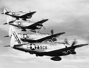 Jachtvliegtuigen-republic-p-47-thunderbolt-2-2.jpg