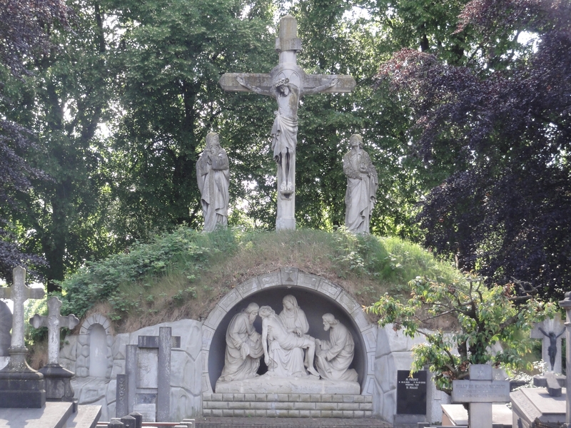 Bestand:Gemert Rijksmonument 525831 kerkhof calvarieberg.jpg