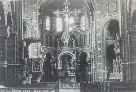 Bestand:Bavokerk-anno-1950.jpg