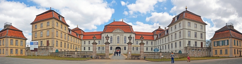 Bestand:Fulda Fasanerie - Panorama.jpg