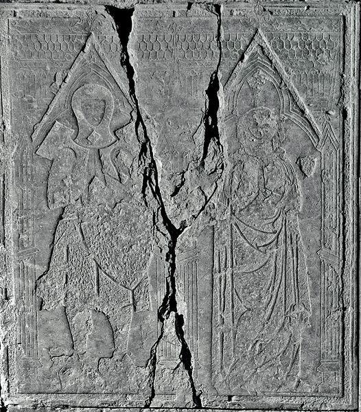 Bestand:Grafsteen Brederode.jpg