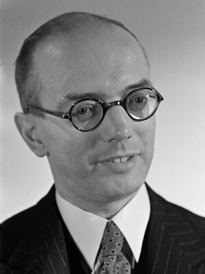 Aart van Rhijn (1940-1945).jpg