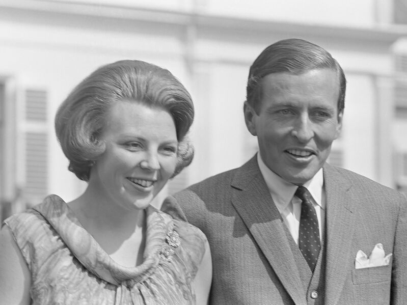 Bestand:Beatrix en Claus (1965).jpg