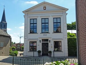 Raadhuis. Dorpsstraat 52 Gouderak.jpg
