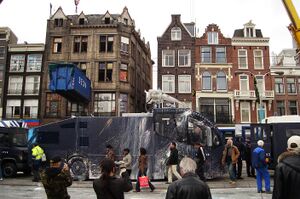 Kraakpand ontruiming Damrak.jpeg