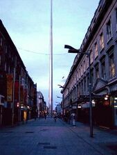 De Spire of Dublin is een voorbeeld van een spits in moderne context.