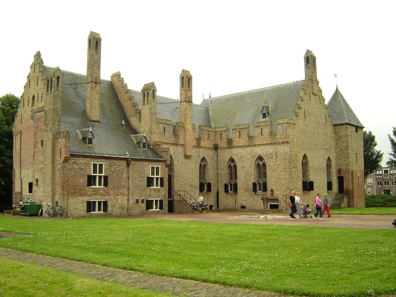 Bestand:Kasteel Radboud.jpg
