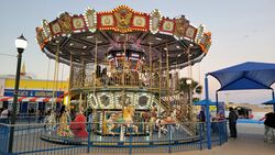 Een dubbeldeks carrousel