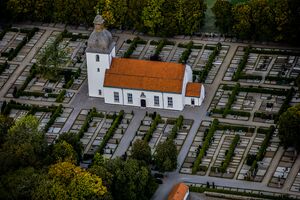 Mjällby kyrka 2.jpg