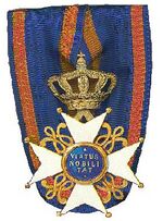 Onderscheidingsteken van een ridder in de Orde van de Nederlandse Leeuw in militaire opmaak