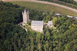 Kasteel Nassau vanuit de lucht (2007)