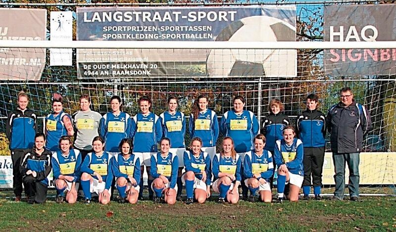Bestand:Jubileumboek-75-jaar-voetbalvereniging-Raamsdonk-032.jpg