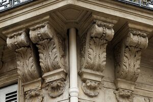 Angle boulevard de Magenta rue des Vinaigriers (Paris) 02.jpg