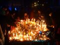 Het aansteken van kaarsen tijdens Divali