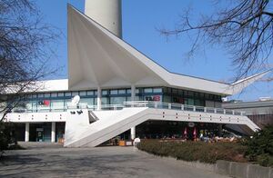 Berlin fernsehturm pavillon.jpg