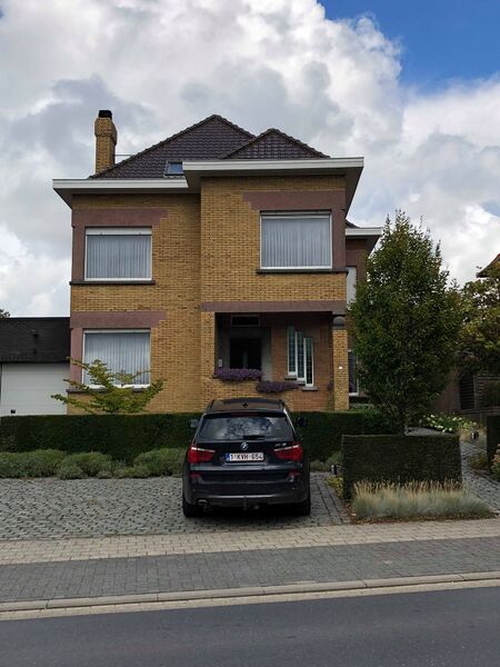 Bestand:Villa interbellum otegem.jpg