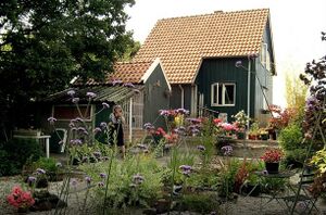 Noorse-noodwoning-Raamsdonksveer-2009.jpg