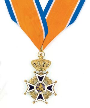 Onderscheiding-Grootofficier-in-de-Orde-van-Oranje-Nassau.jpg