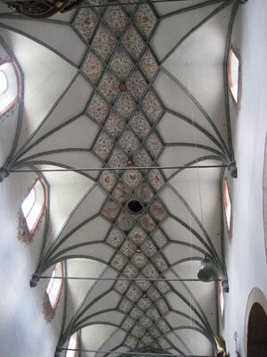 Gurk Dom spaetgotisches Netzrippengewoelbe.jpg