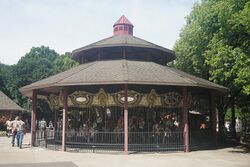 Overdekte carrousel
