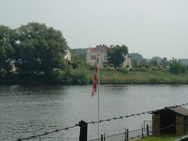 Kasteel Meerwijk aan de oever van de Dieze