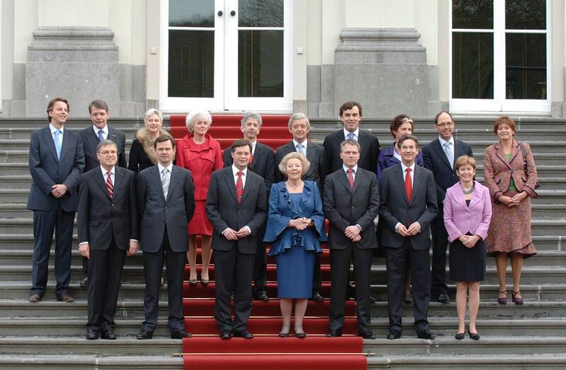 Bestand:Kabinet-Balkenende IV.jpg