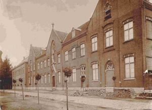 Klooster 1922-03.jpg