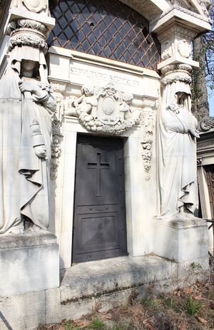 Père-Lachaise - Division 36 - Schickler 07.jpg