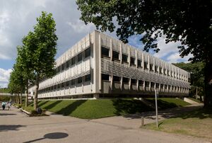 Bibliotheek Universiteit Tilburg.jpg