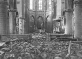 Nog een detailopname van de verwoesting van de Wijbossche kerk.