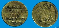 Münzgewicht aus dem Jahre 1787 gemäss Abbildung. Dem Alter entsprechend besteht natürlich eine gewisse Abnutzung. Das Stück hat einen Durchmesser von 17 mm. Es wiegt 3,30 Gramm