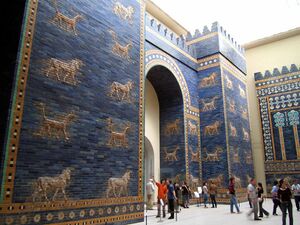 Ishtar Gate at Berlin Museum.jpg