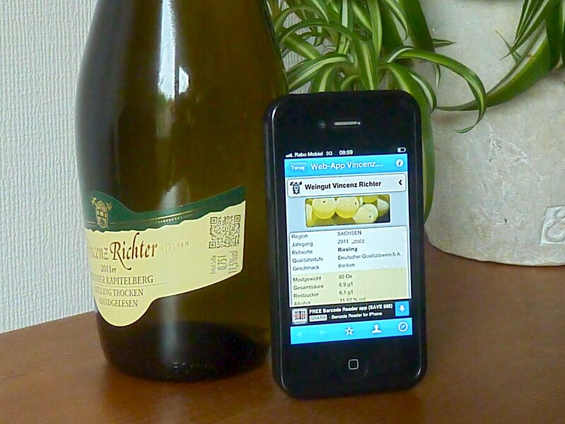 Bestand:QR Code wine bottle Saxony.jpg