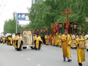 Cross Procession in Novosibirsk 02.jpg