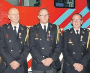 Koninklijke-onderscheidingen-brandweermannen-2015-02.jpg
